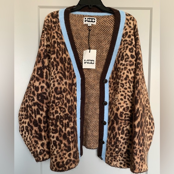 KBB by KAHLANA Women's 'The Slouchy Cardigan' - Tan Leopard Medium - Picture 15 of 16